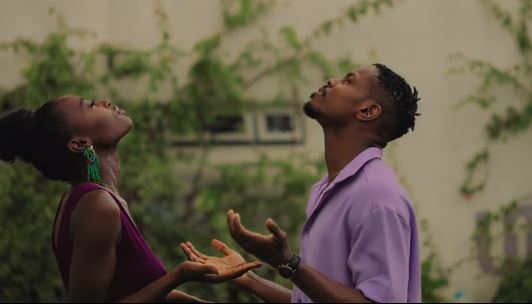 Ladipoe ft. Simi – Know You Video