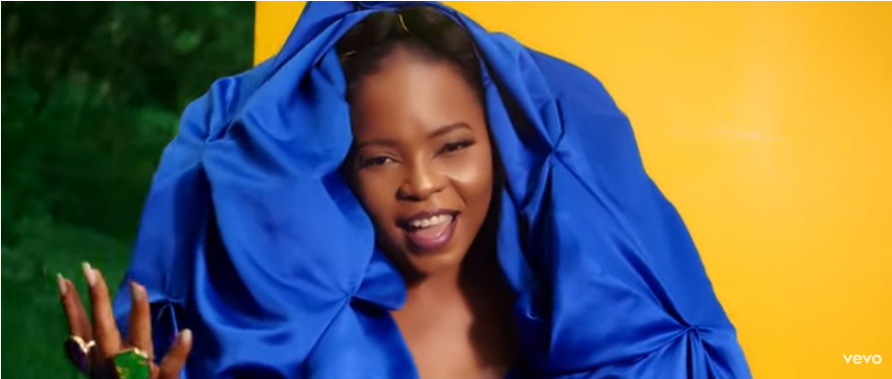  Yemi Alade - Rain ft Mzansi Youth Choir video