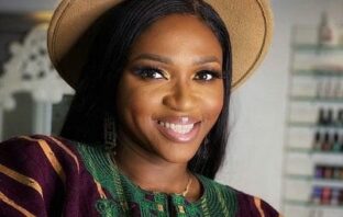 Nigerian Singer Waje Loses Dad to Death
