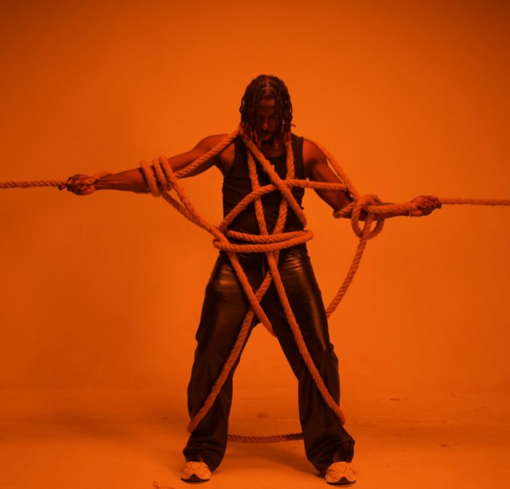 Monaky and Jeriq Spark Chemistry on the Hypnotic “7 Grams”